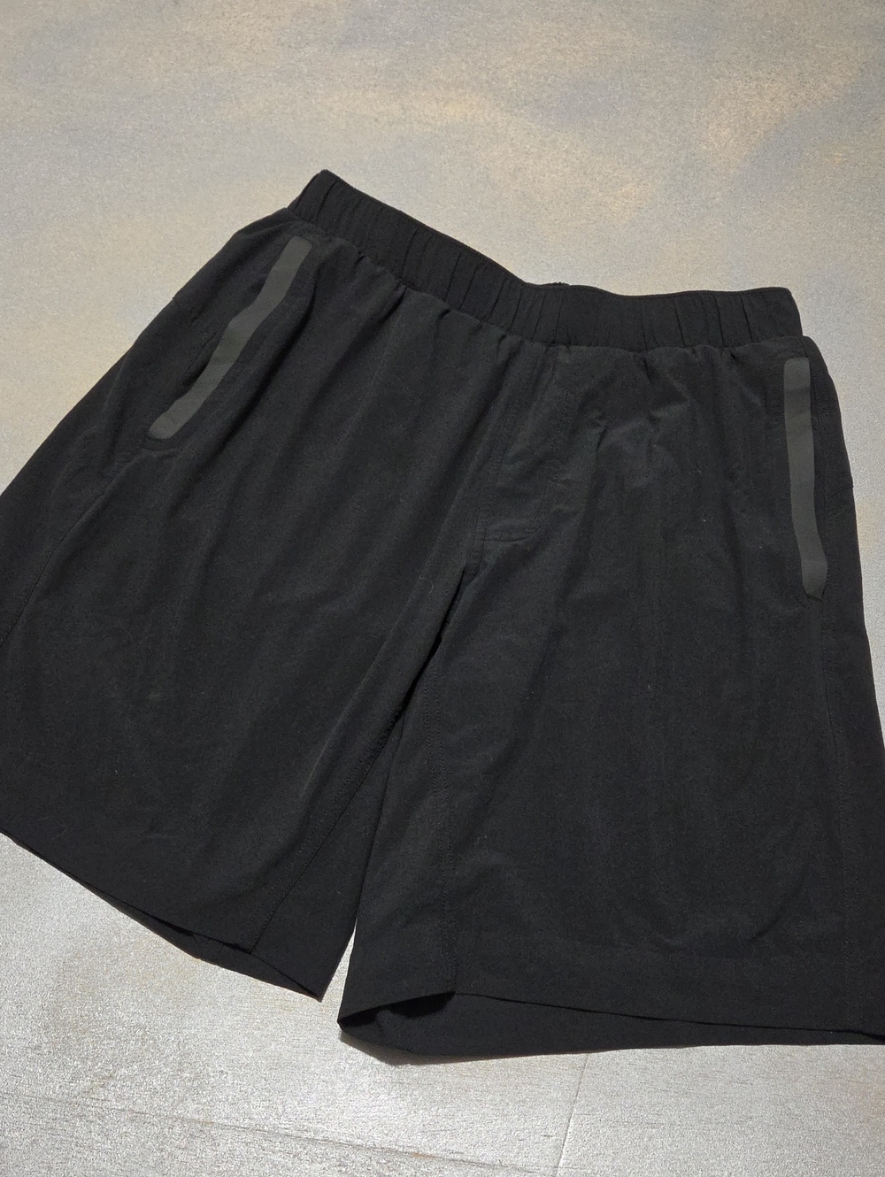 lululemon athletica Men's Black Athletic Performance Shorts